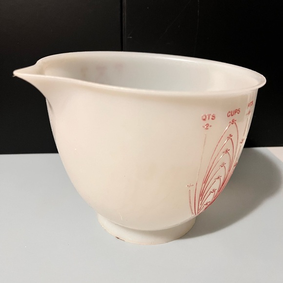 Vintage Tupperware Mix N Store 2 QT Bowl *No Lid* Red Lettering - Picture 5 of 9